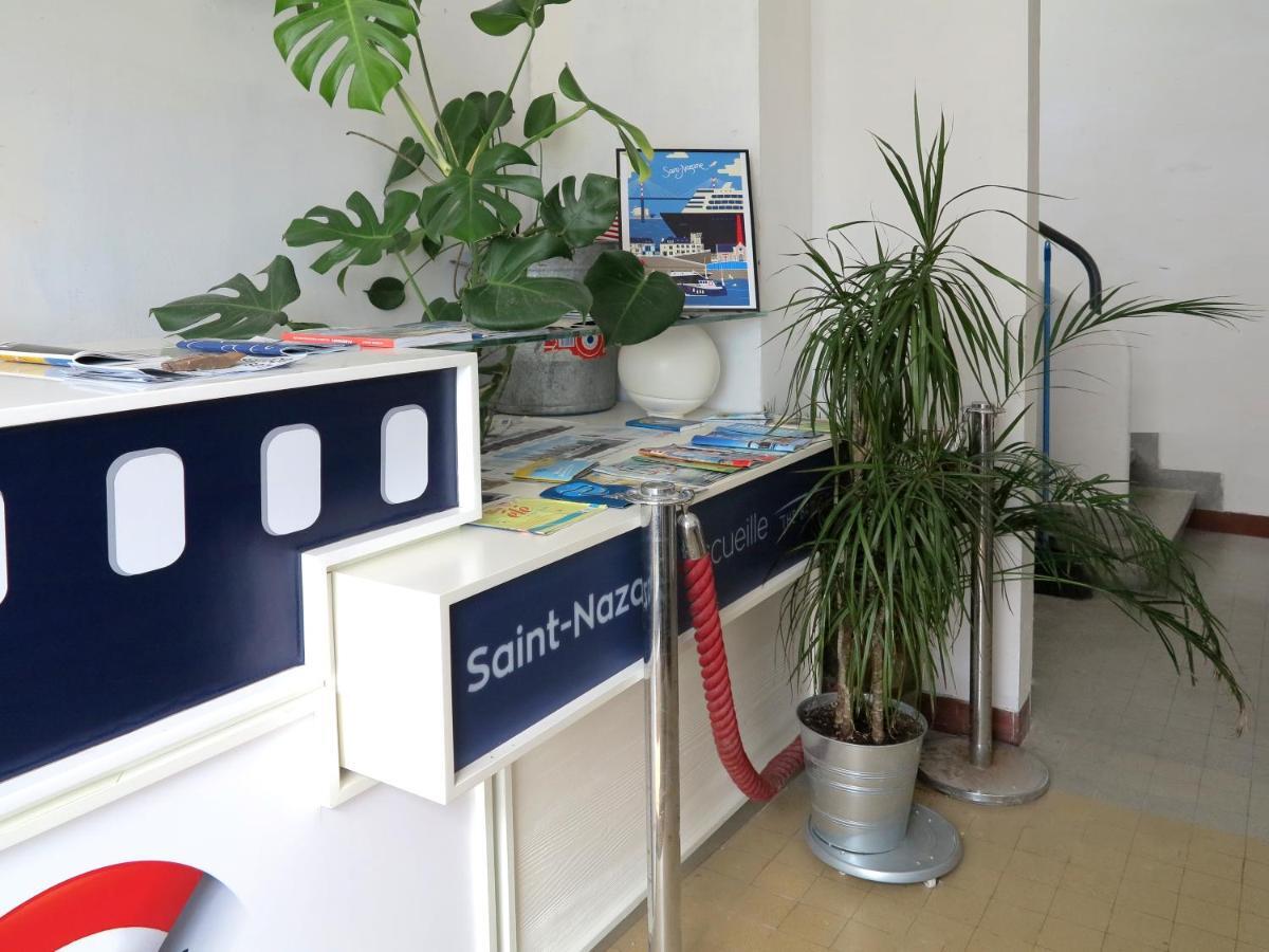 Hotel Les Abeilles Saint-Nazaire  Exterior foto
